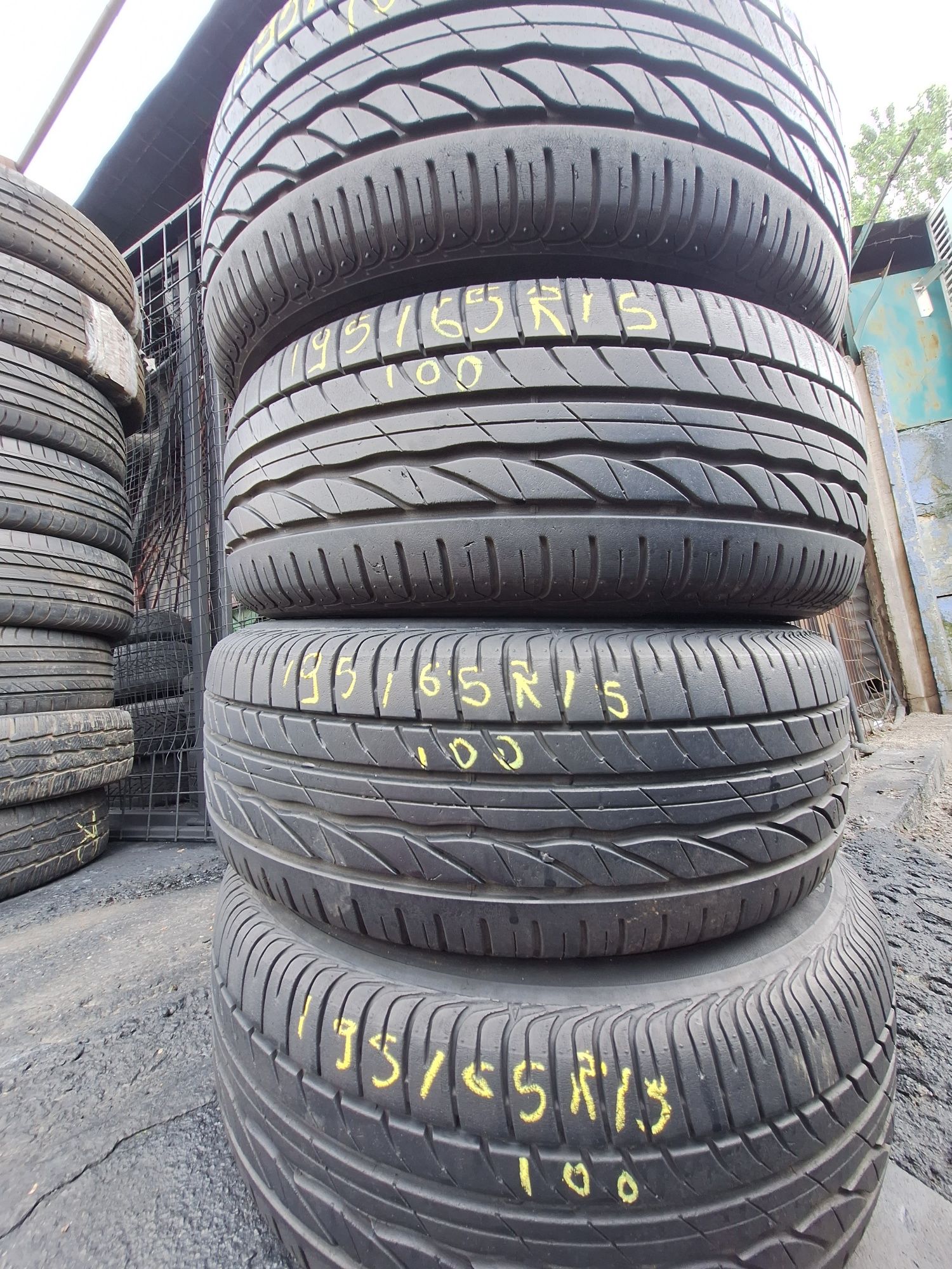 2, 4  anvelope vara 205/55r16 Continental      Montaj Gratuit