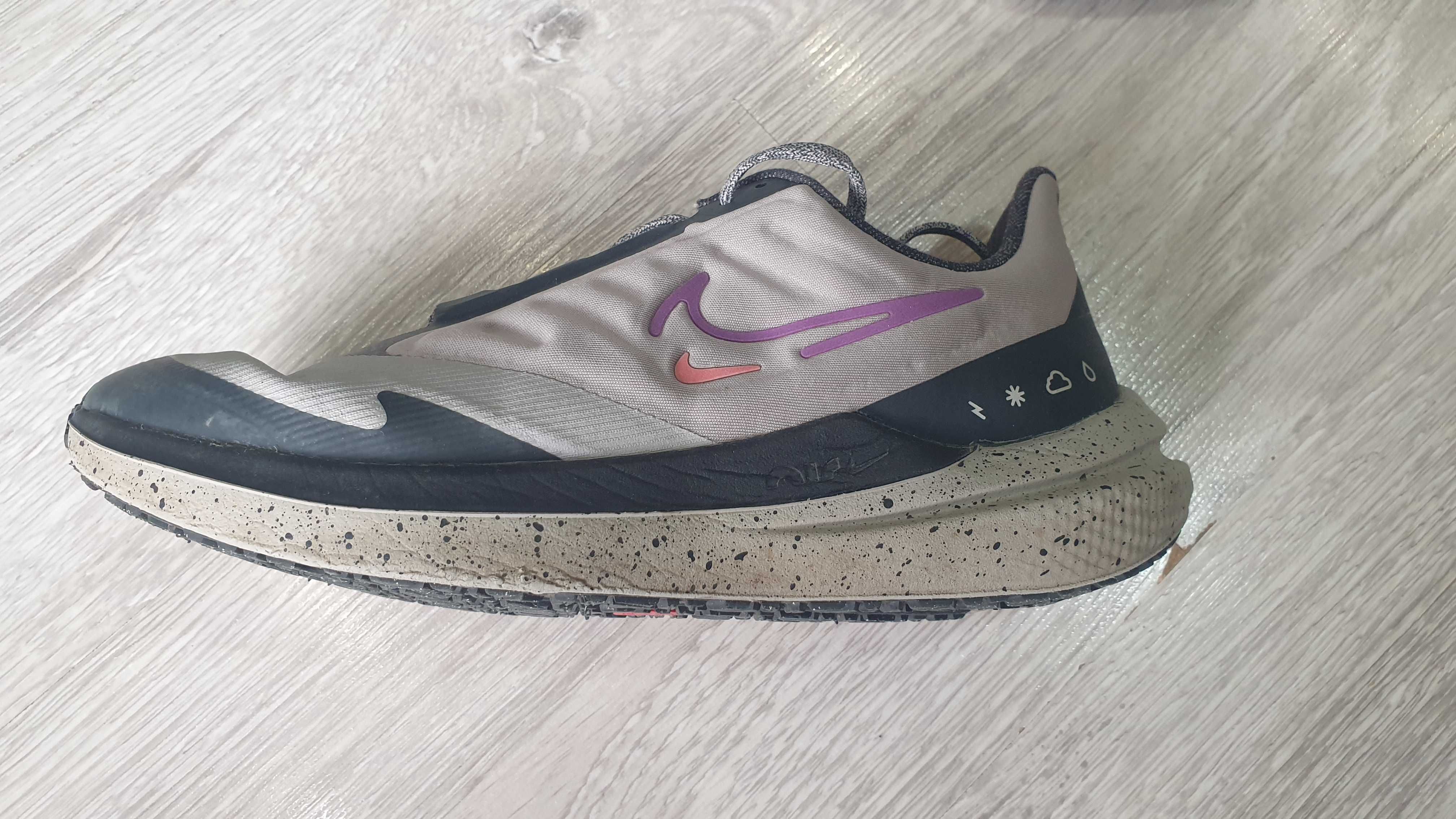 39 номер Маратонки Nike Winflo 9 Shield Маратонки