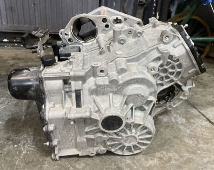 Cutie de viteze automata DQ200 seat leon / golf 8 / Skoda Octavia 4 1.