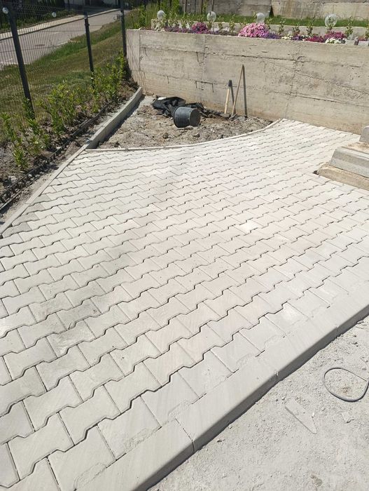 Демонтаж и монтаж тротоарни плочки бордюри павета