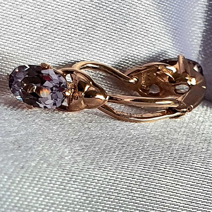 Cercei Rusesti Aur 14K Cu Alexandrite Ovale