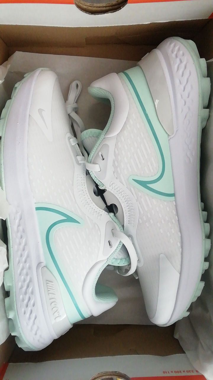 Дамски маратонки Nike Infiniti Pro 2  White /Mint  размери 38-38,5-39