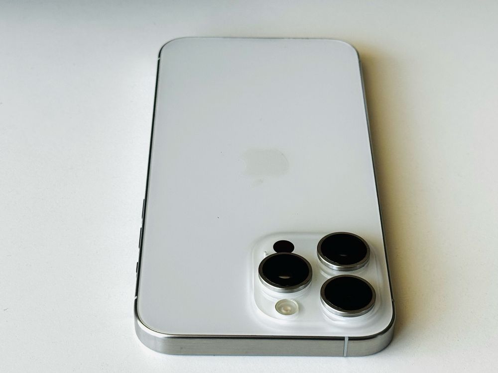 Iphone 15 Pro Max 256GB White Titanium 100% Батерия! Гаранция 6 месеца
