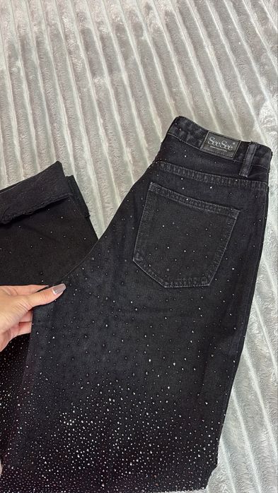 Дънки и панталони H&M, ZARA