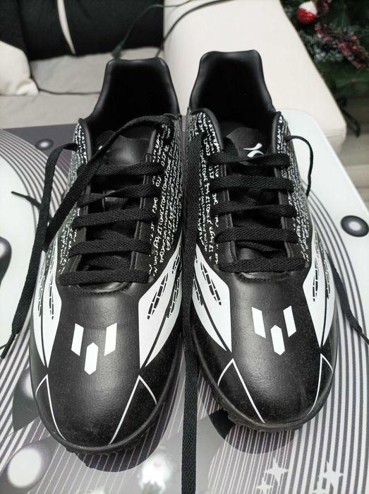 Мъжки маратонки нови