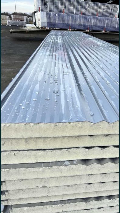 Panouri sandwich noi