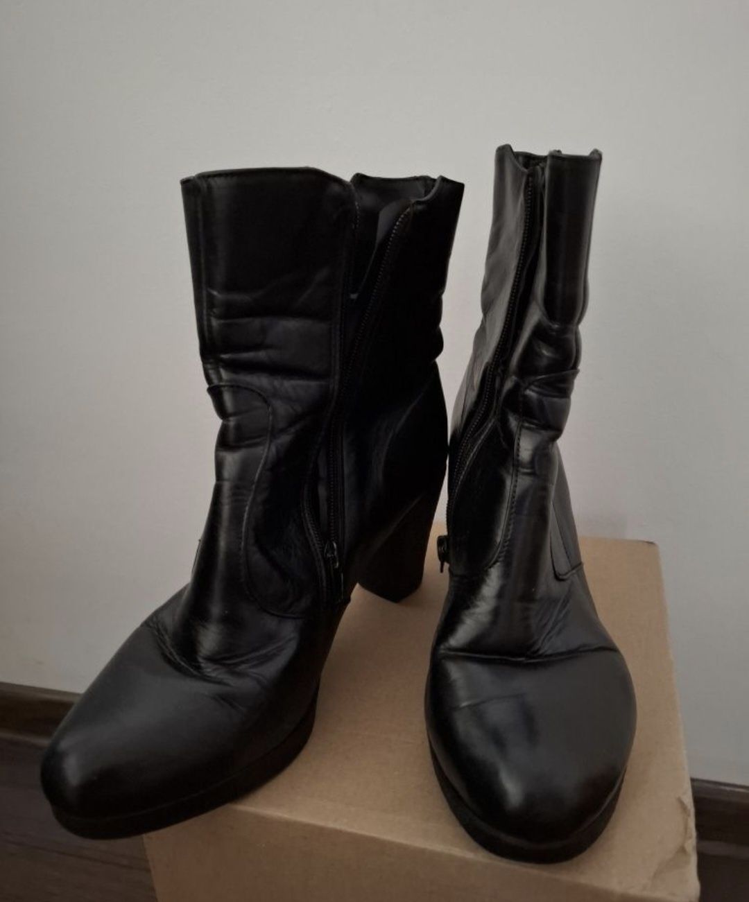 Ghete botine dama