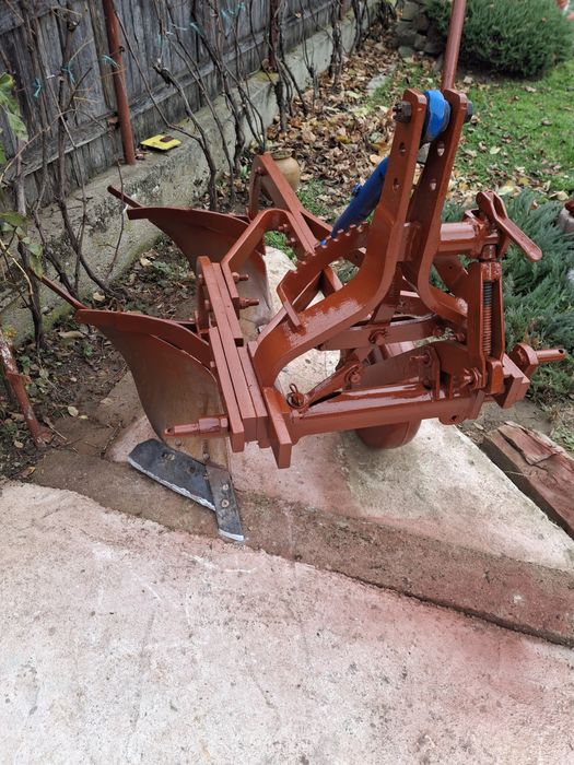 Plug 2 brazde, nemtesc - stare foarte buna