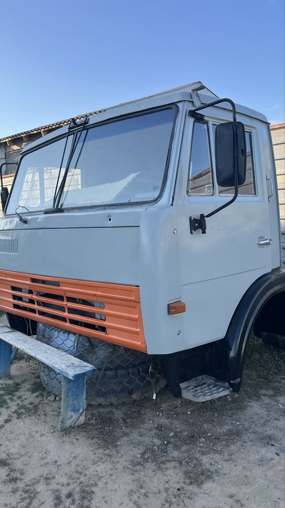 Камаз кабинасы без спалки .