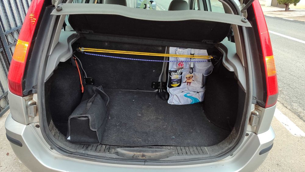 Vând Ford Fusion anul 2004