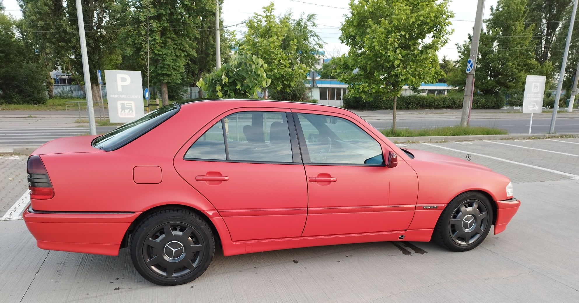 Vând  schimb cu microbuz Mercedes C230 Kompresor-240cp