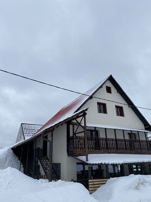 Inchiriez cabana Padiș