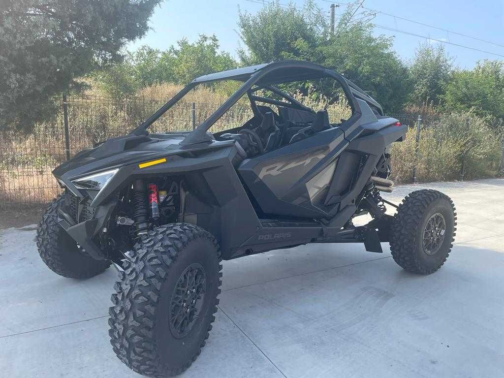 Polaris RZR PRO R Ultimate Black