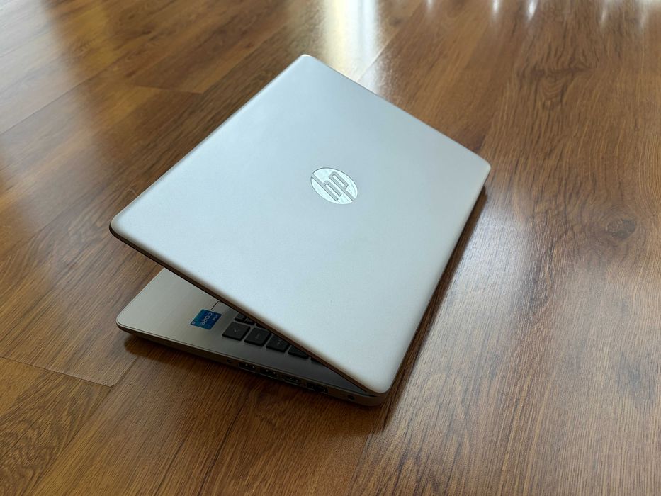 14' Full HD IPS Core i5-1235u HP 240 G9 16GB DDR4/256GB NVMe/Бат 8ч