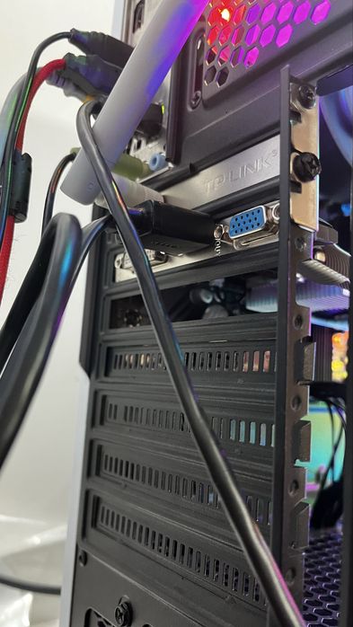 Продам видеокарту Palit GeForce GT 730 1 GB DDR3 128bit + драйвера