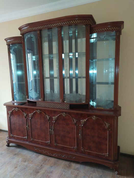 Горка для гостиной