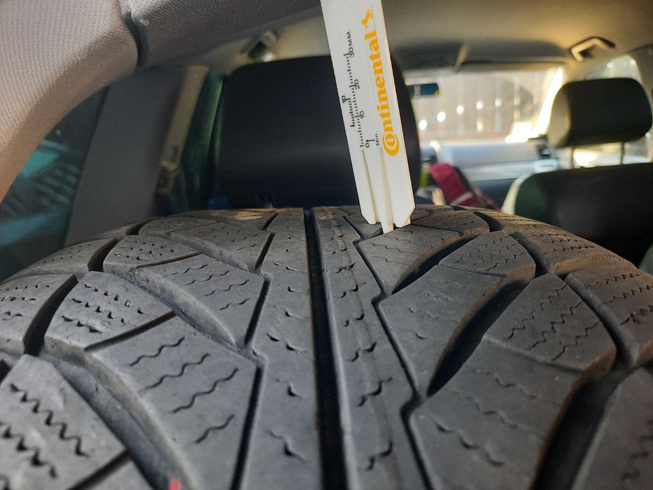 255 55 18 Goodyear UltraGrip iarna(M+S) runflat 6.5mm pt siguranta dvs