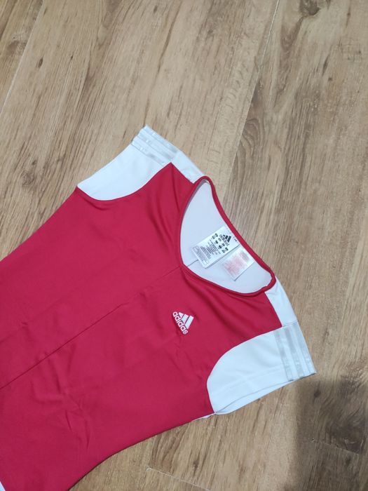 Tricou dama Adidas mărimea XS