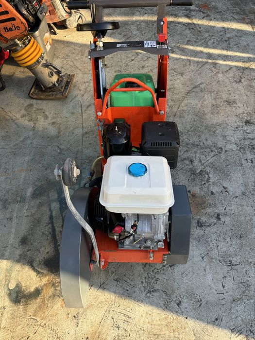 Taietor de asfalt Husqvarna 450 mm