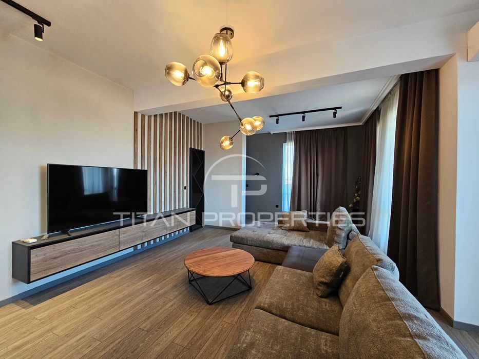 Продава се Многостаен апартамент в Пловдив, Христо Смирненски - 194 кв.м за 1495 €/кв.м - Снимка #1