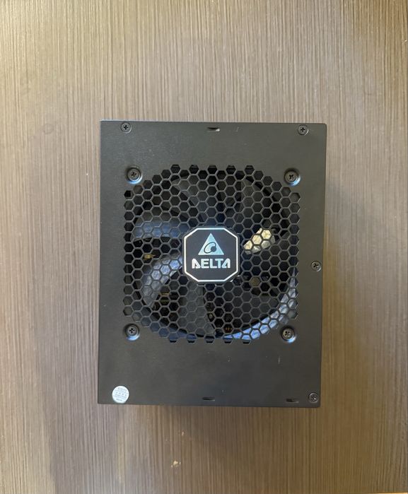 Sursa 850w Delta Gold