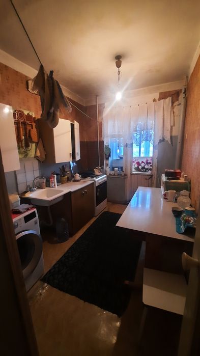 Продаётся 3 комнатная на 3 этаже в Мирзо-Улугбекском районе