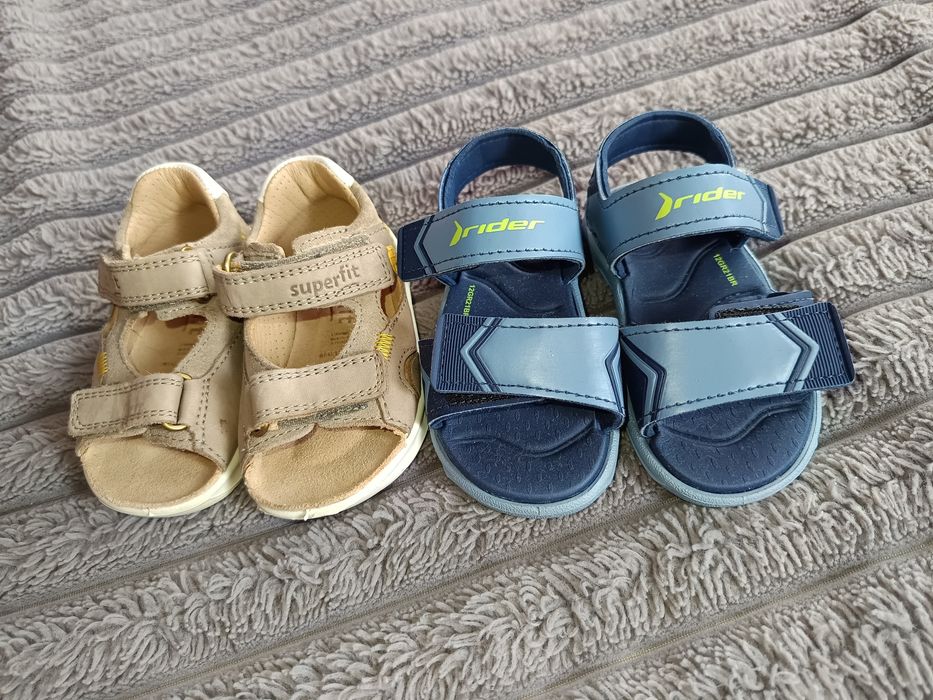 Sandale noi pentru baieti marimea 20