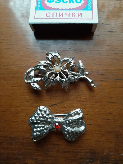 ВИНТАЖ Броши 70х годов 20века Период СССР Цена-1000тн. за 1шт.
