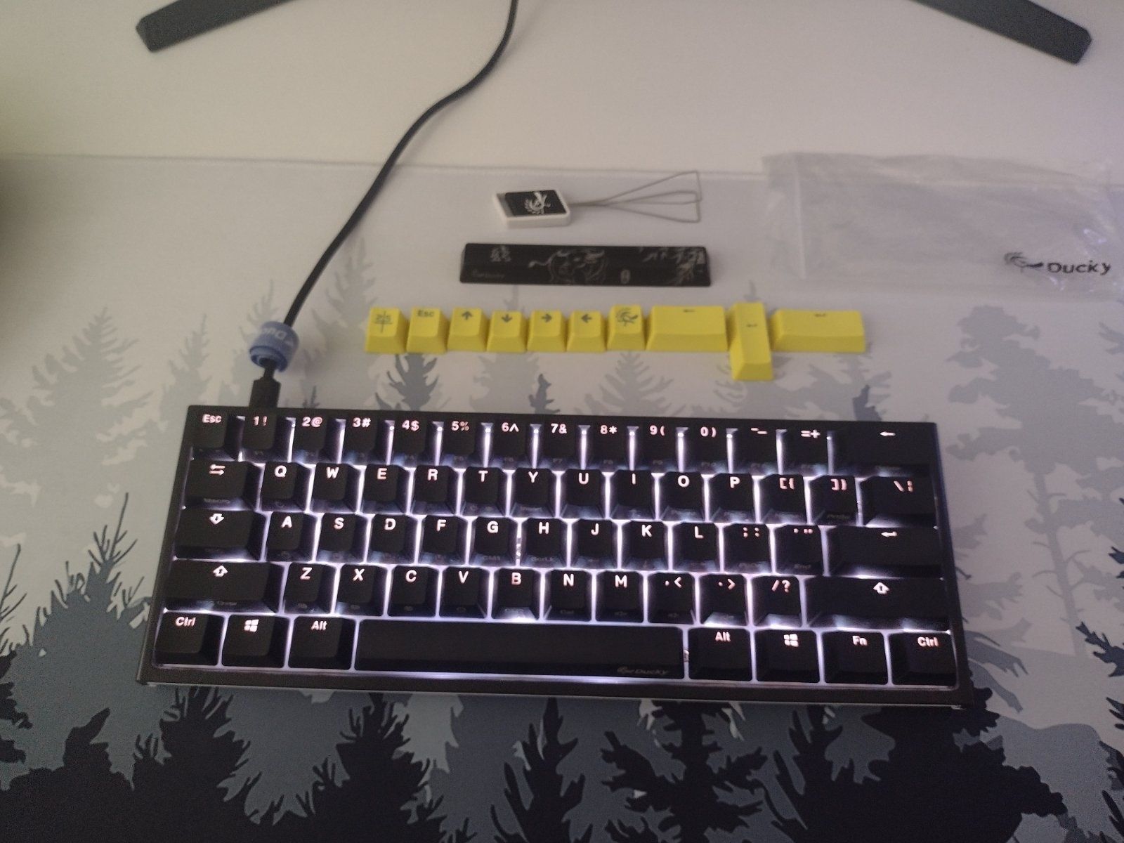 Ducky one 2 mini с гаранция