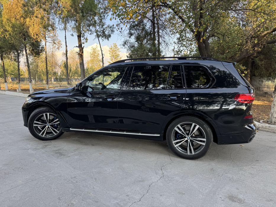 BMW X7 Xdrive i40