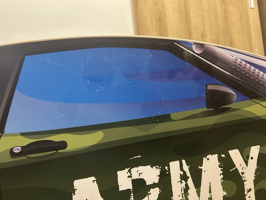 Patut copii military car + saltea