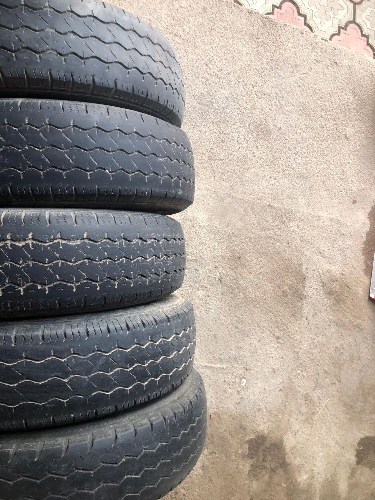 Продам резина б/у 155/100 R13 C усиленная