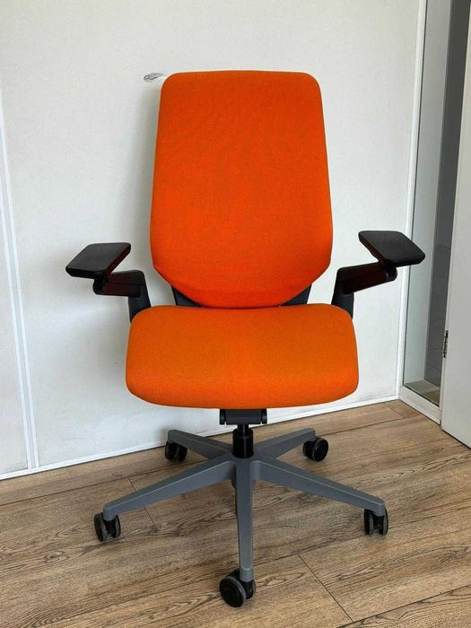 Refurbished Steelcase Gesture