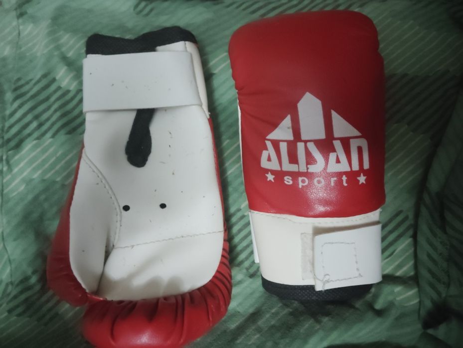 Перчатки для спорта размер 2,3