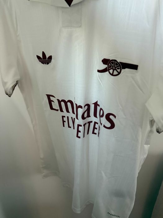 Tricou Arsenal third kit alb sezonul nou fotbal