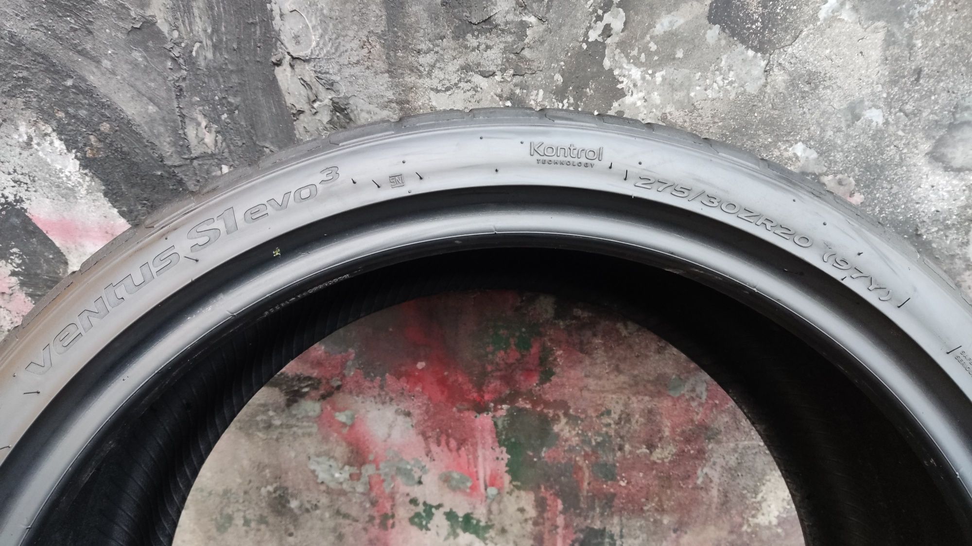 4бр летни гуми 275/30/20 Hankook Ventus S1 Evo 3, dot0921
dot 0