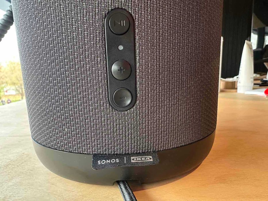 SYMFONISK лампа с Wi-Fi тонколона (чисто нова)