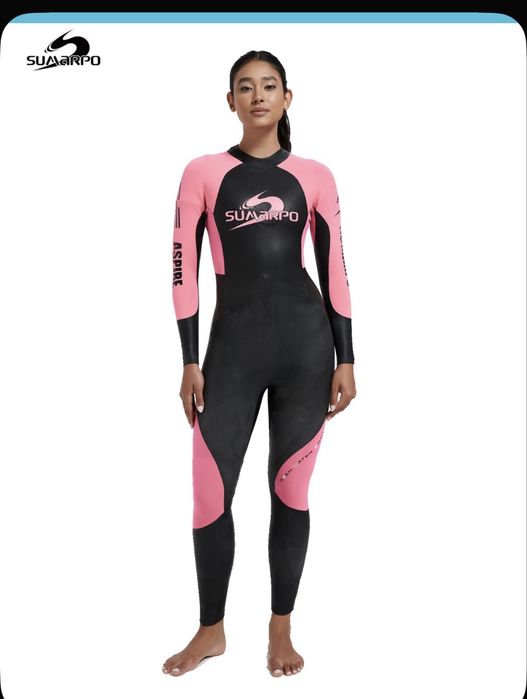 Продам новый женский гидрокостюм