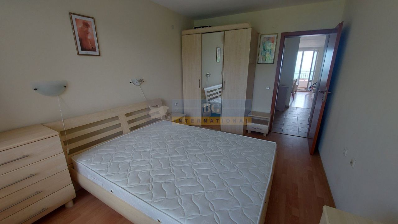 Продава се Двустаен апартамент в Свети Влас - 67 кв.м за 1075 €/кв.м - Снимка #8