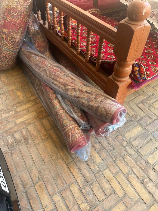 Gilamlar sotiladi kovriki