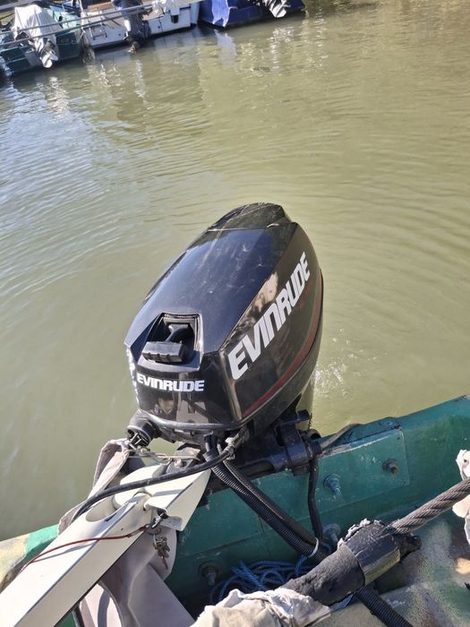 Evinrude E-TEC 25 cp
