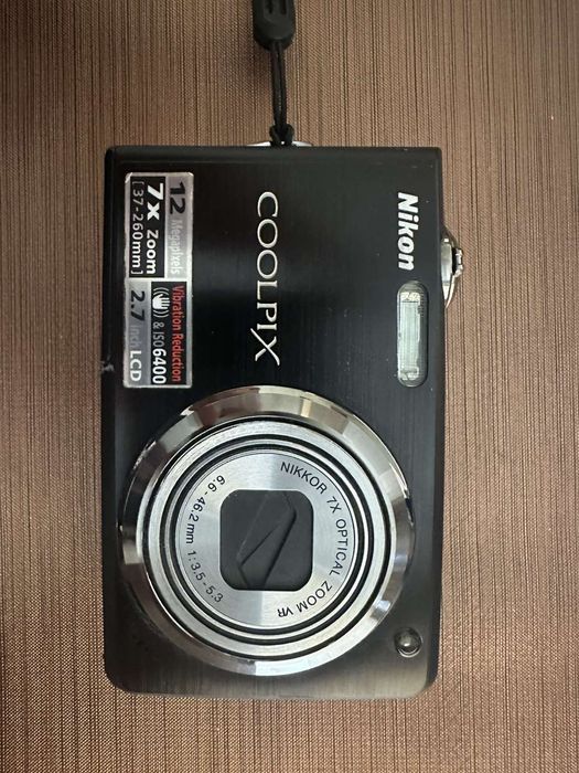 Фотоапарат Nikon Coolpix S630