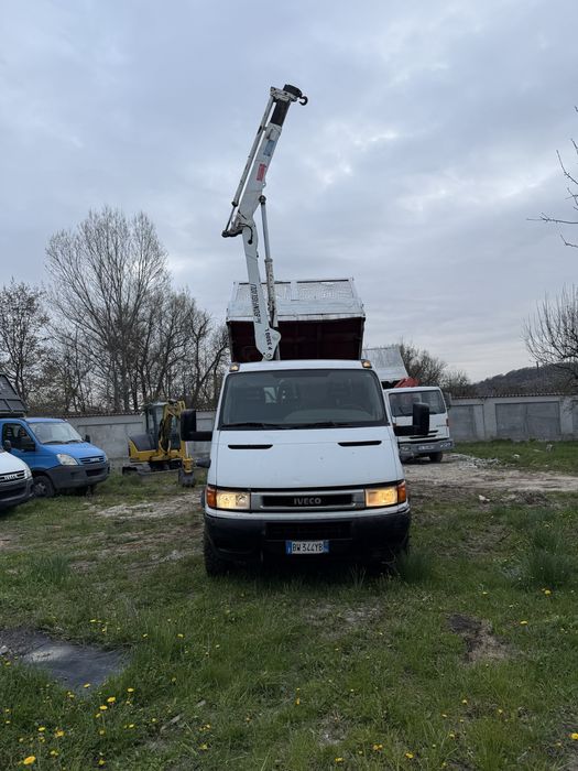 Iveco Daily Basculabil cu Macara