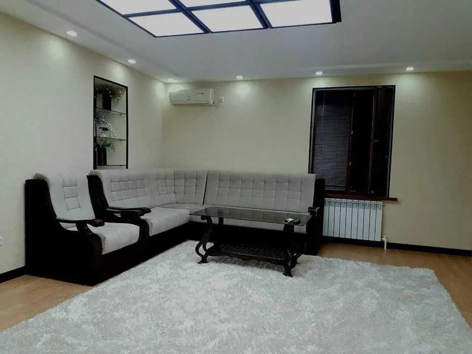 Novza metro 500 metro Chilonzor 2 xonali kvartira  ijaraga beriladi