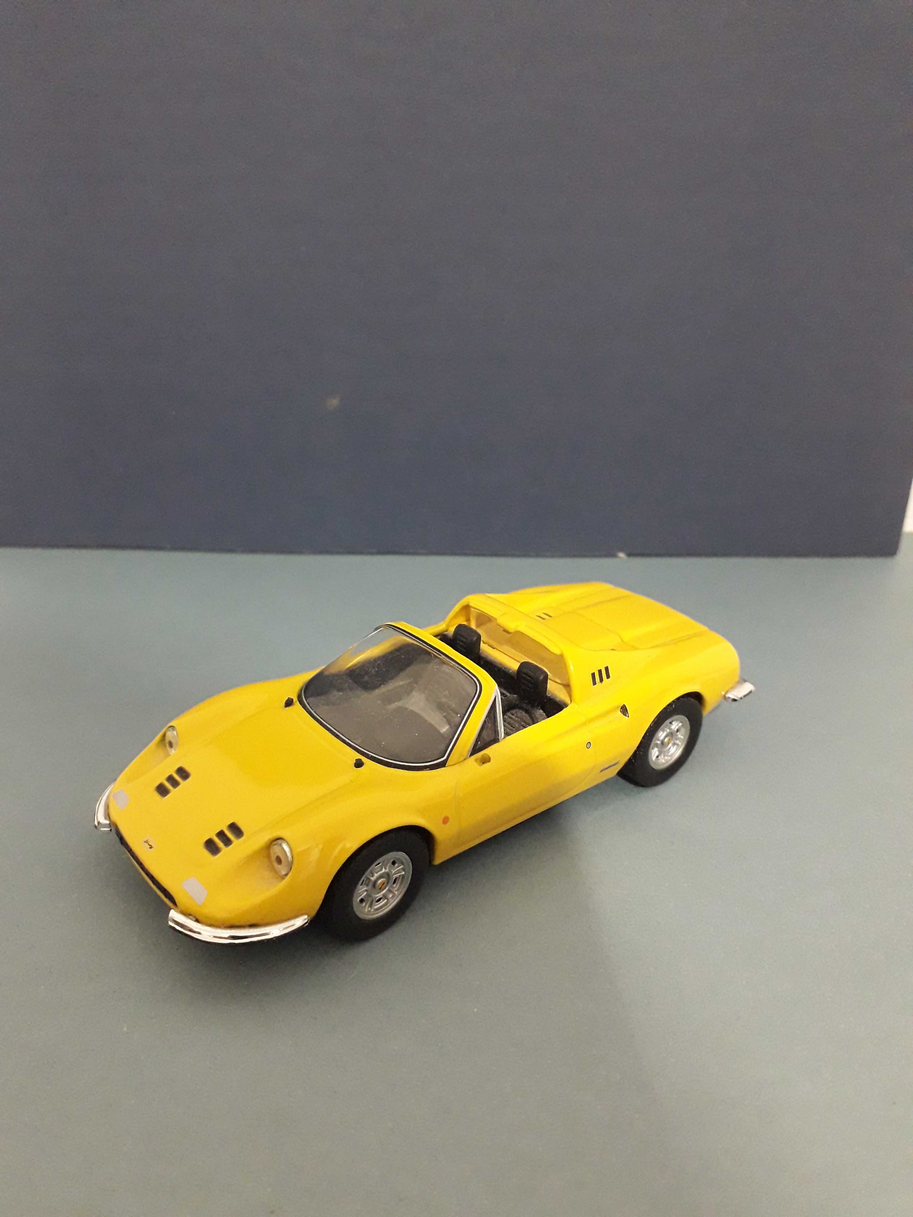 Ferrari Dino 246 GTS masinuta masina macheta 1/43