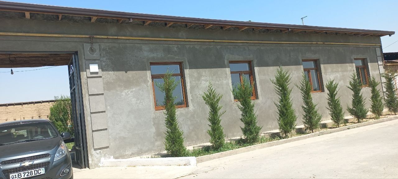 Kelesda Hovli 6 sotix sotiladi generalda uzoqovda