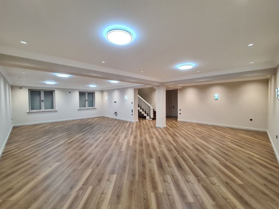 Продам Новый ДОМ Центр Луначарского 7.5 соток