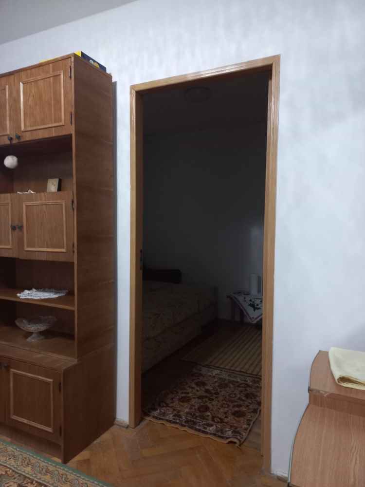 Proprietar inchiriez apartament