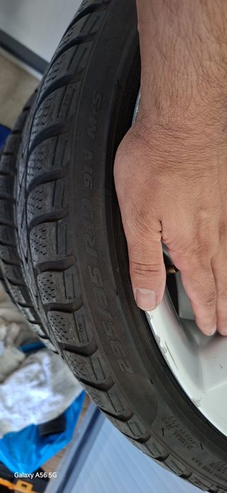 Vând set complet de jante originale BMW Style 132, pe 19 inch.