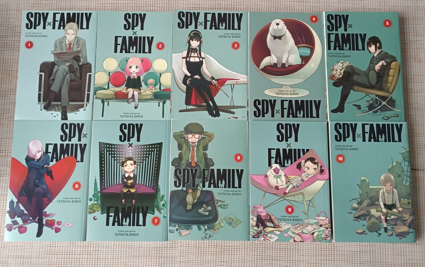 Манга Spy x Family vol 1-10